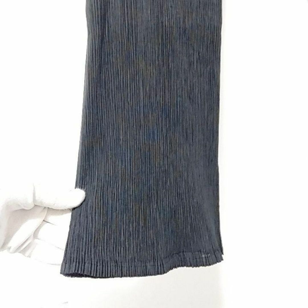 PLEATS PLEASE ISSEY MIYAKE(プリーツプリーズイッセイミヤケ)の美品　プリーツプリーズ　レイヤードパンツ　ブラック　日本製　スカート・パンツ レディースのパンツ(その他)の商品写真