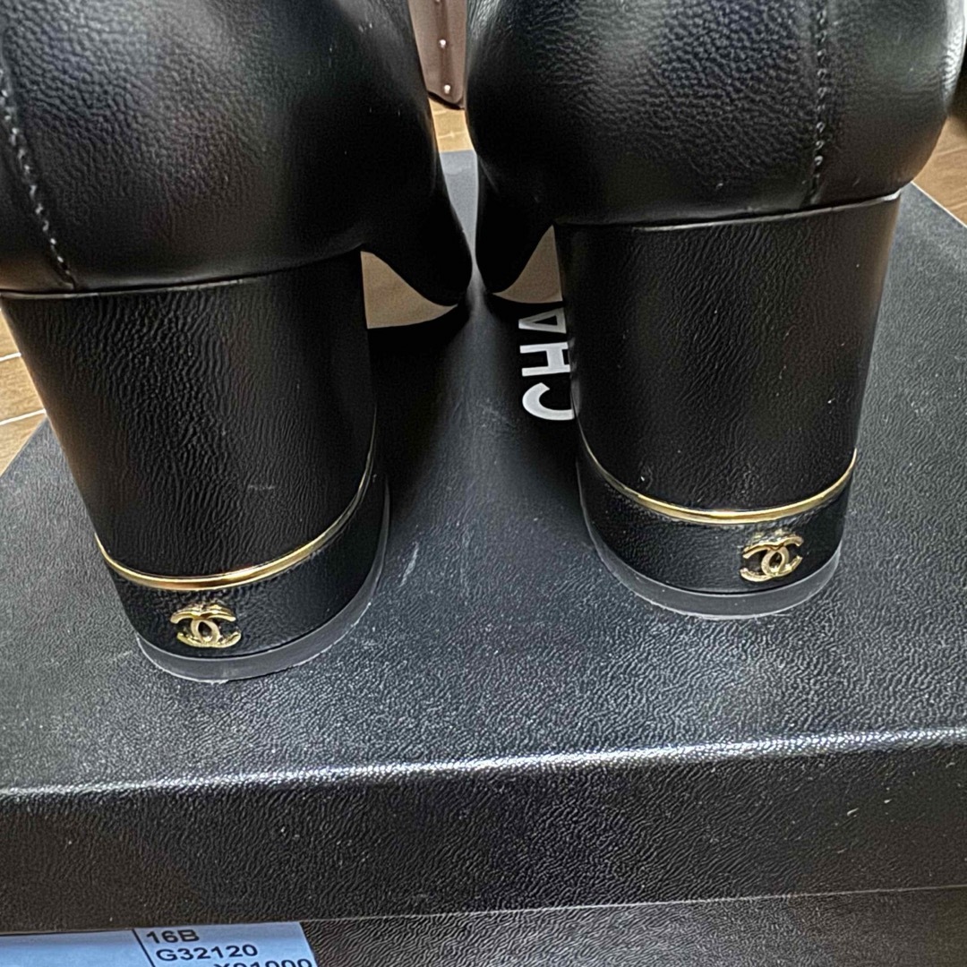 美品!】CHANEL シャネル ショートブーツ 美品!】CHANEL シャネル ショートブーツ