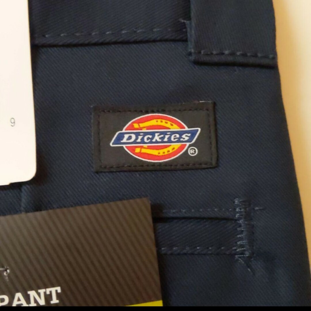 Dickies(ディッキーズ)の新品 34x32 DN スリムフィットワークパンツ ディッキーズ ダークネイビー メンズのパンツ(ワークパンツ/カーゴパンツ)の商品写真