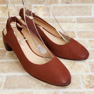 Clarks - クラークス ☆ スエードレザー バックストラップ パンプス 37 太ヒール