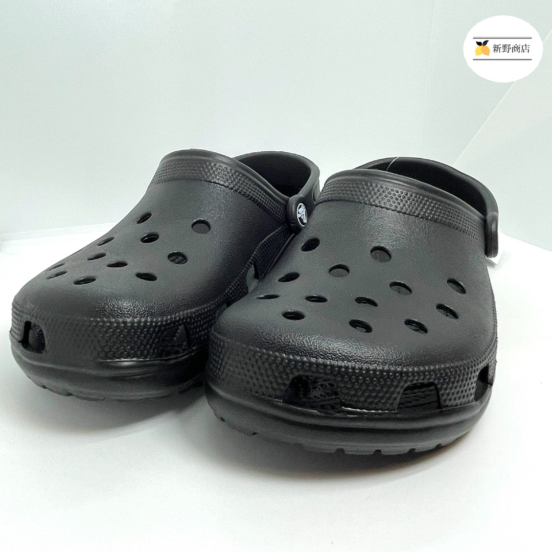 crocs(クロックス)の【新品未使用】クロックス classic ブラック M5/W7 23cm レディースの靴/シューズ(サンダル)の商品写真