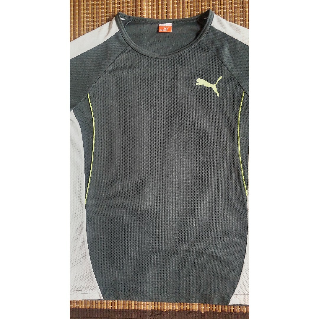 PUMA(プーマ)のPUMAレディースランニングTシャツ スポーツ/アウトドアのトレーニング/エクササイズ(ウォーキング)の商品写真