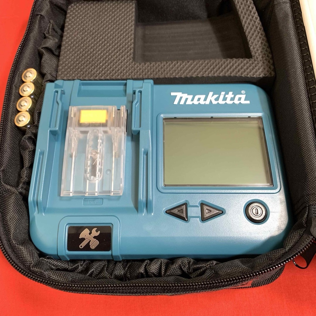 Makita(マキタ)の【新品】 マキタ純正　バッテリーチェッカー　BTC04 バッテリチェッカ その他のその他(その他)の商品写真