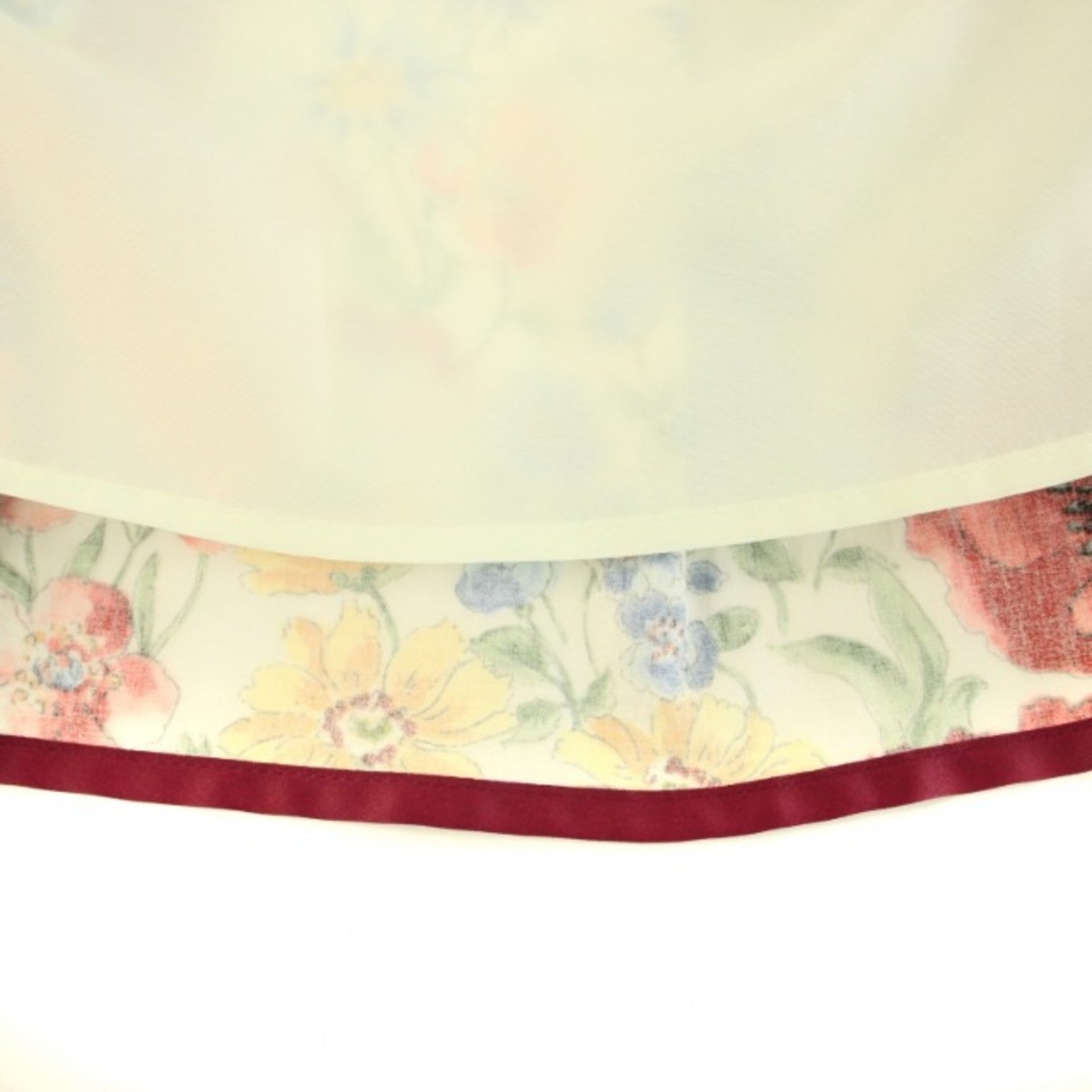 Lois CRAYON(ロイスクレヨン)のロイスクレヨン フレアスカート タック ひざ丈 花柄 M マルチカラー 白 レディースのスカート(ひざ丈スカート)の商品写真