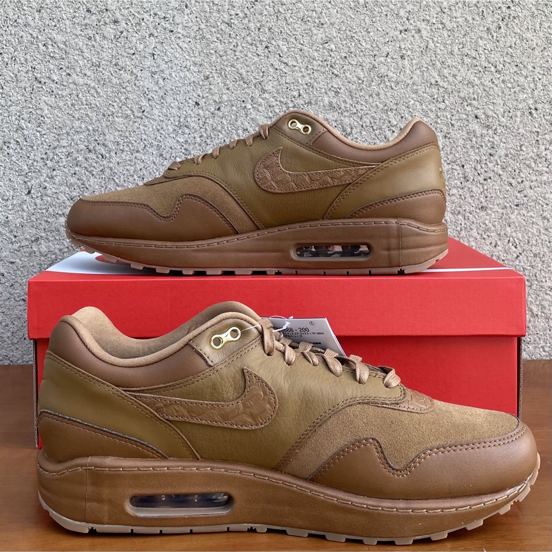 NIKE(ナイキ)の【極希少】W NIKE AIR MAX 1 '87 NBHD "BROWN" メンズの靴/シューズ(スニーカー)の商品写真