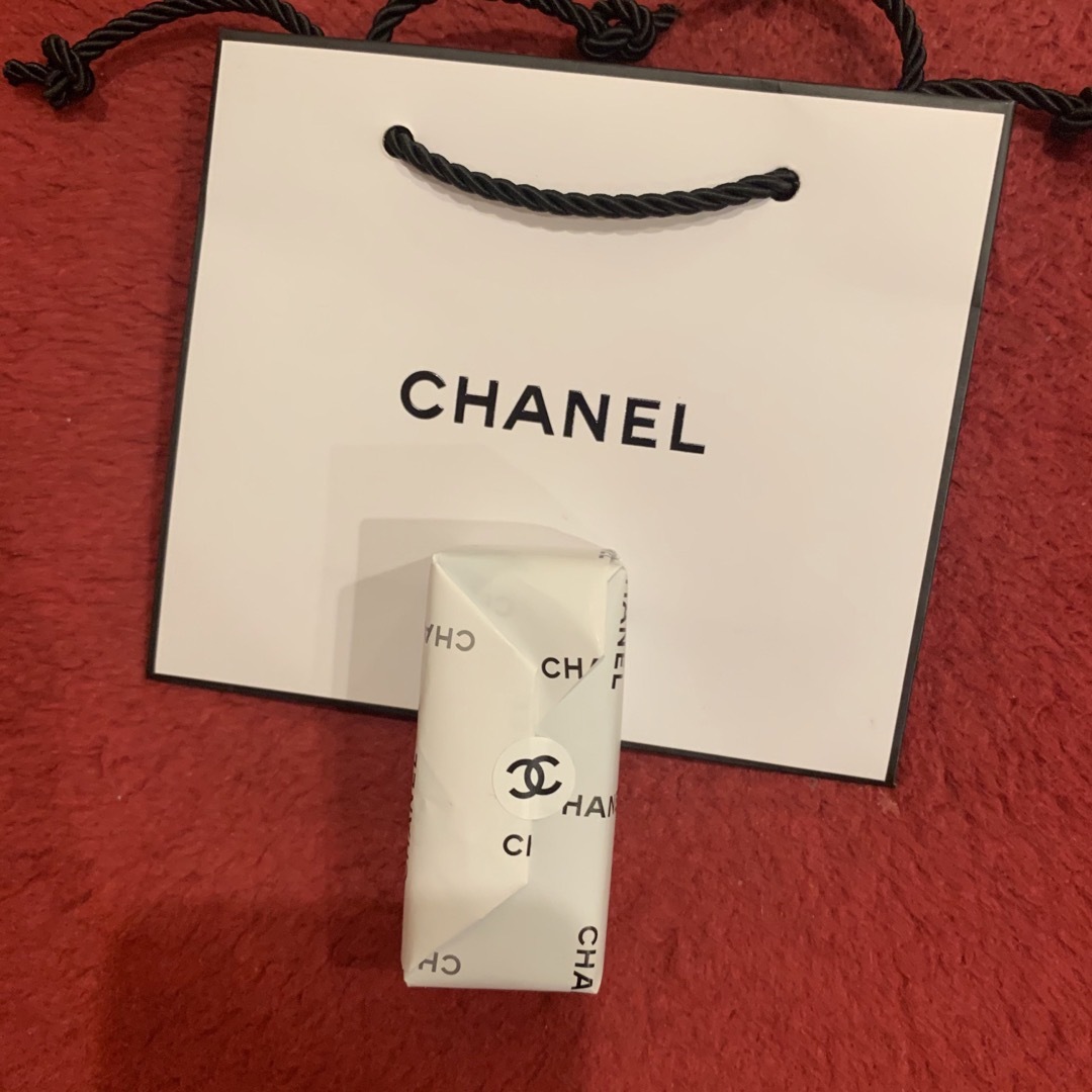 CHANEL(シャネル)のシャネル ヴェルニ ロングトゥニュ 限定　773 シェヌドー　ギフト包装 コスメ/美容のネイル(マニキュア)の商品写真