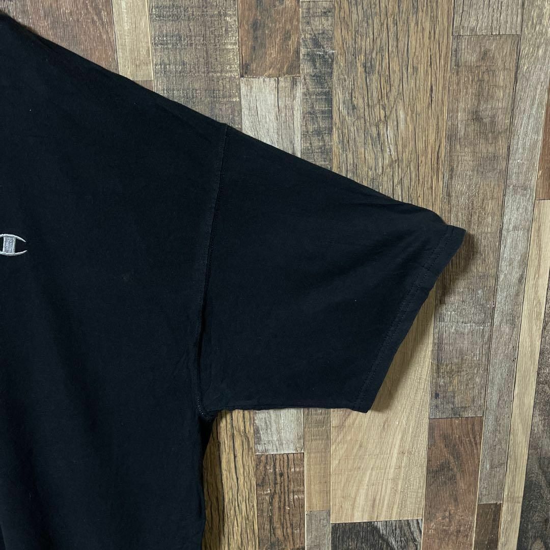 Champion(チャンピオン)のチャンピオン メンズ ロゴ ブラック 2XL USA古着 90s 半袖 Tシャツ メンズのトップス(Tシャツ/カットソー(半袖/袖なし))の商品写真