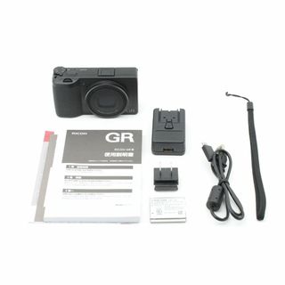 リコー(RICOH)の【ショット数 1,973枚】RICOH リコー GR III(コンパクトデジタルカメラ)