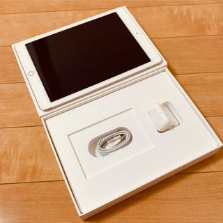 アイパッド(iPad)の美品　Apple iPad Air2 Wi-Fi Cellular 16GB(タブレット)
