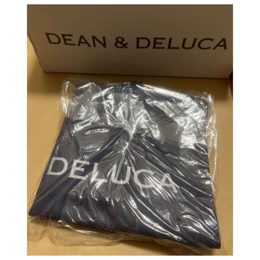 DEAN & DELUCA(ディーンアンドデルーカ)の新品未開封 正規品 DEAN&DELUCA トートバッグ　ブルーグレー L レディースのバッグ(トートバッグ)の商品写真