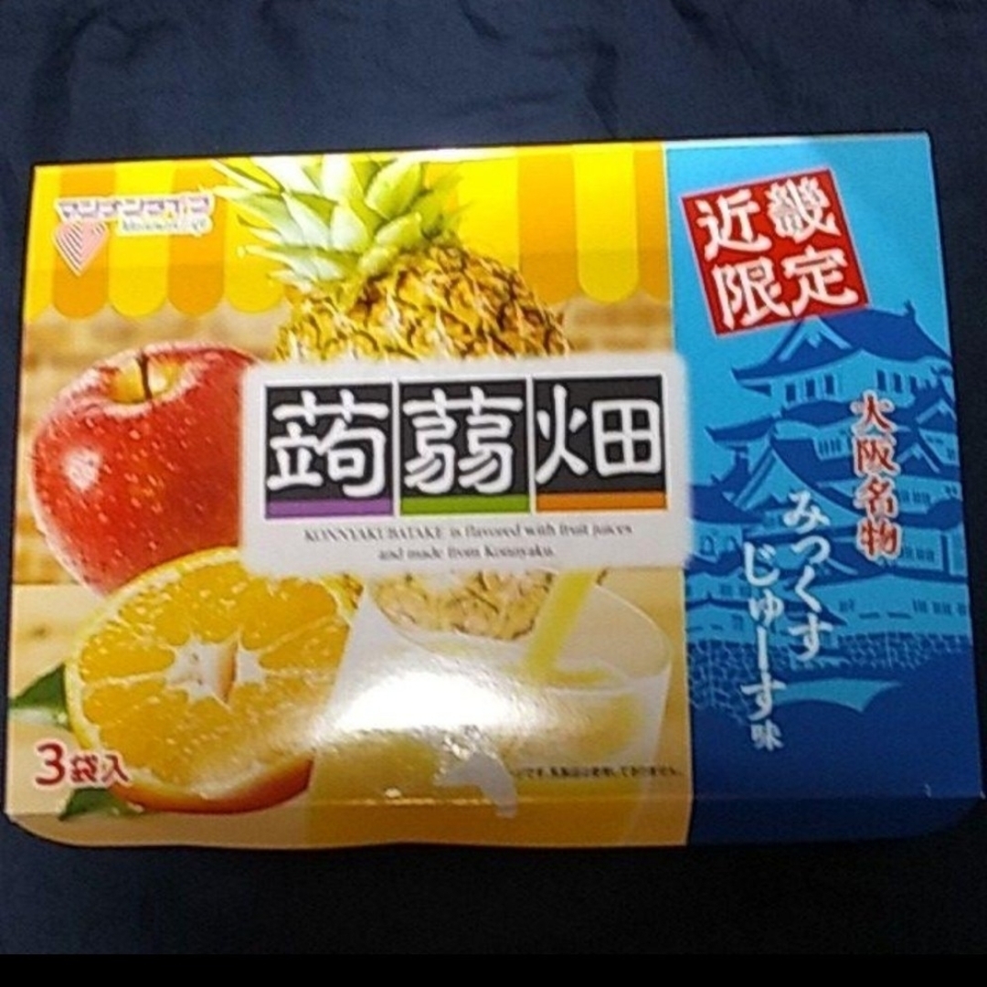 近畿限定蒟蒻畑～大阪名物みっくすじゅーす味　地域限定品 食品/飲料/酒の食品(菓子/デザート)の商品写真