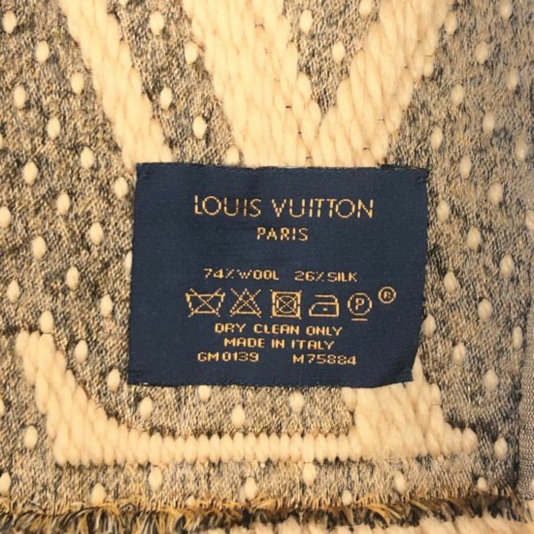 LOUIS VUITTON(ルイヴィトン)のルイヴィトン M75884 エシャルプ ジャイアントモノグラム ジャングル マフ レディースのファッション小物(マフラー/ショール)の商品写真