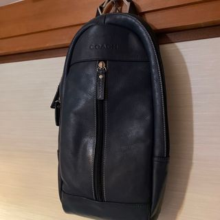 coach ボディバッグ