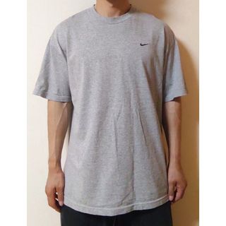 ナイキ(NIKE)の「NIKE/スウッシュロゴTシャツ」(Tシャツ/カットソー(半袖/袖なし))