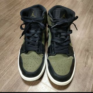 NIKE　AIR　JORDAN　1 MID　27.5cm(スニーカー)