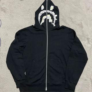 アベイシングエイプ(A BATHING APE)のAPE DIGITAL SHARK HOODIE シャークパーカー　2XL(パーカー)