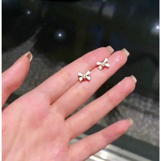 リボン パール オシャレ ピアス 両耳用 レディース アクセサリー 