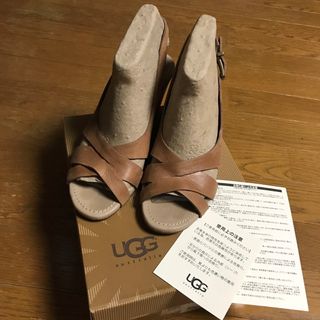 アグ(UGG)のUGG WKENEDY 1004125 W/PUU アグ ウエッジソールサンダル(サンダル)