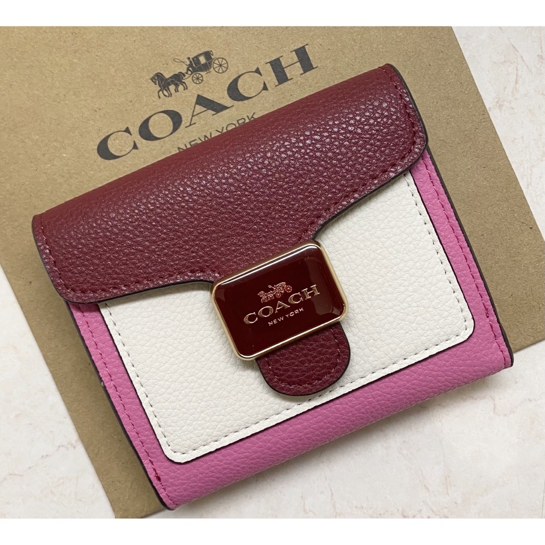 COACH(コーチ)の[新品未使用]✨COACHバイカラー二つ折り財布✨ミニ財布 レディースのファッション小物(財布)の商品写真