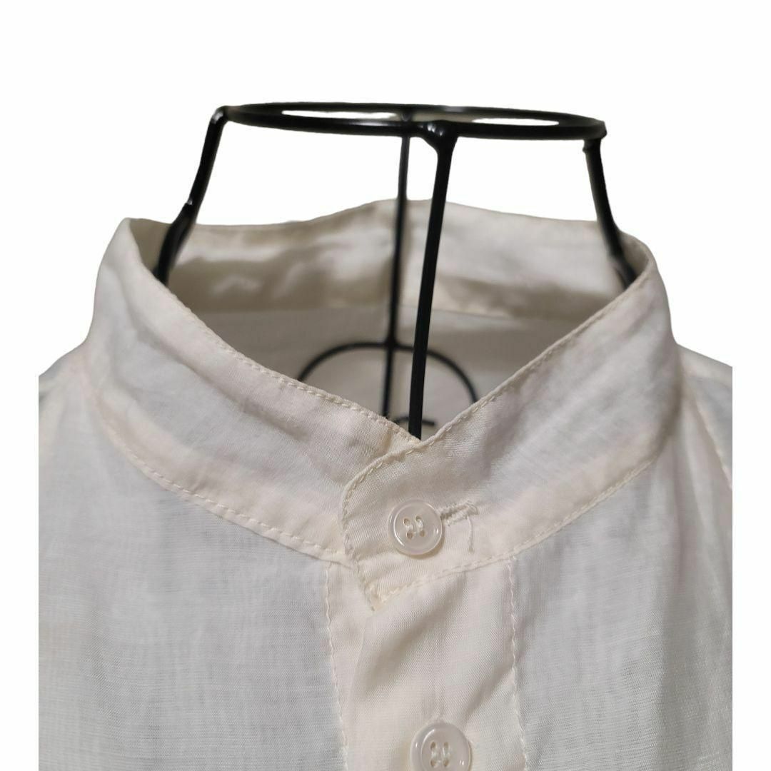 Riche glamour(リシェグラマー)のリシェグラマー　シアーシャツ　バンドカラー　ゆったり　オフホワイト　アイボリー レディースのトップス(シャツ/ブラウス(長袖/七分))の商品写真