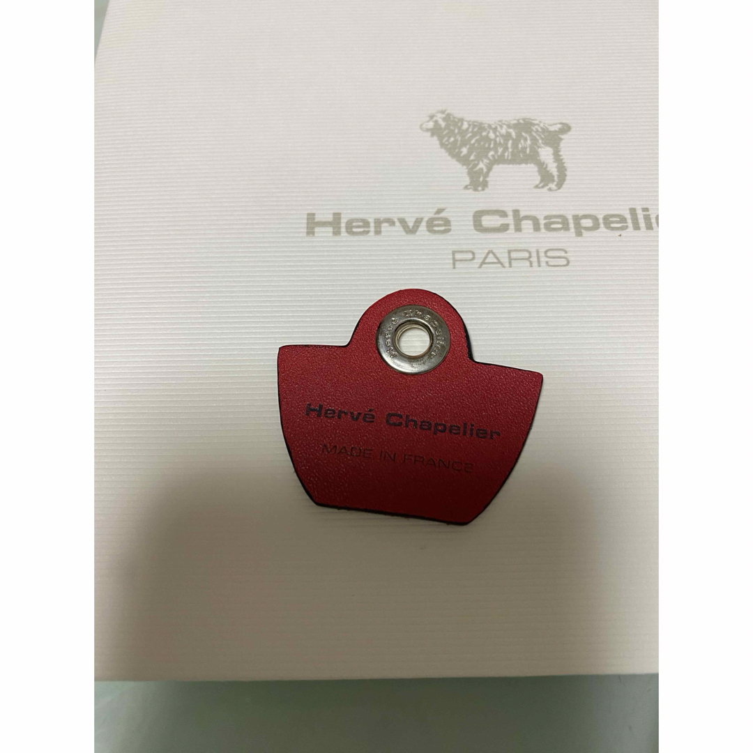 Herve Chapelier(エルベシャプリエ)のエルベシャプリエ　118L チャーム　赤　新品❣️ レディースのバッグ(ハンドバッグ)の商品写真