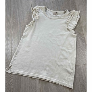 プティマイン(petit main)のPetit main プティマイン　Tシャツ　 カットソー　130(Tシャツ/カットソー)