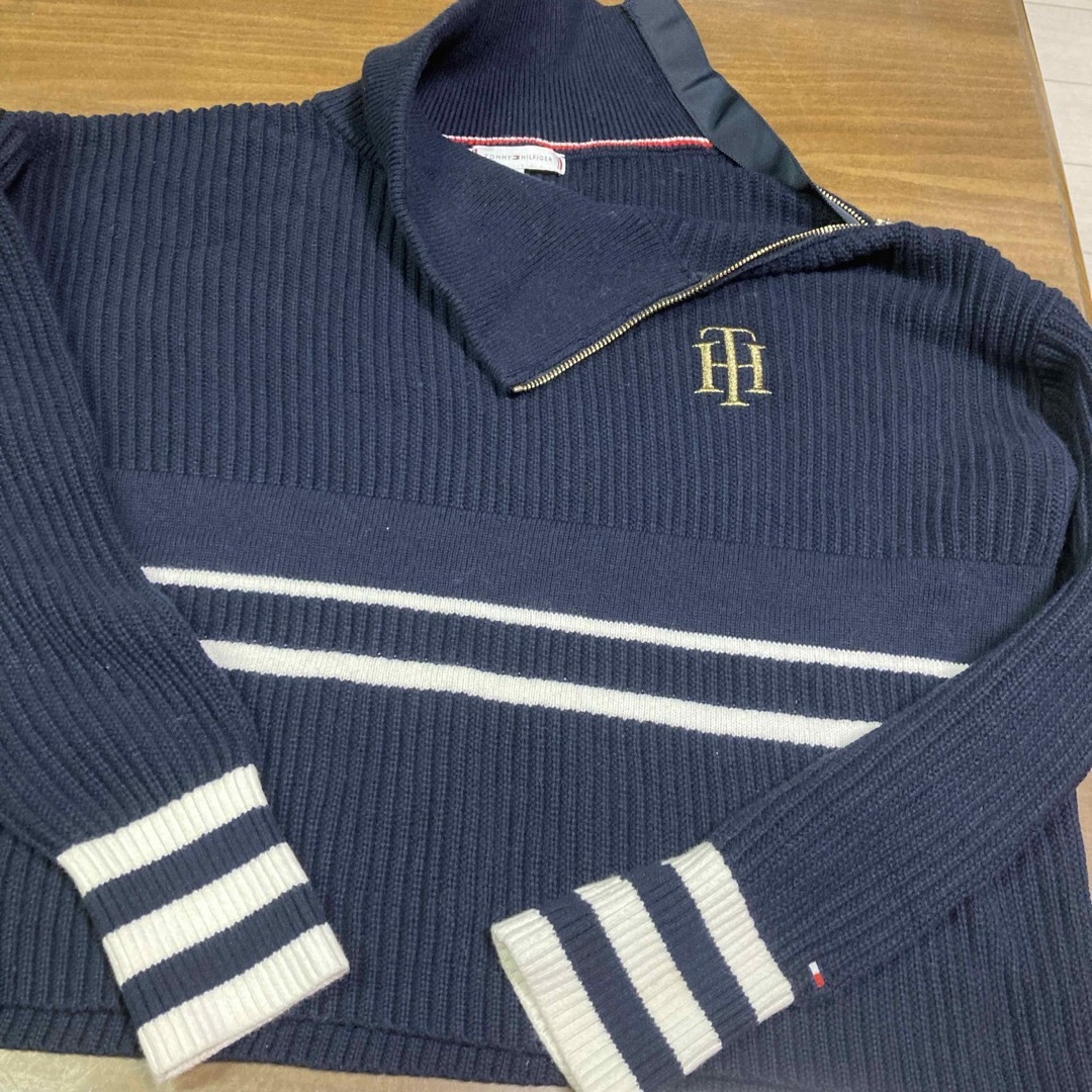 TOMMY HILFIGER(トミーヒルフィガー)のトミーフィルヒィガー　ニット レディースのトップス(ニット/セーター)の商品写真