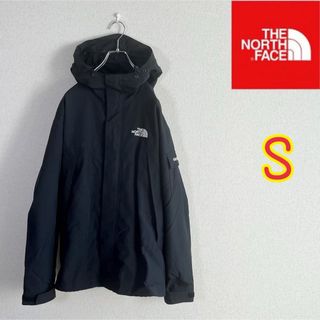 ザノースフェイス(THE NORTH FACE)のノースフェイス　マウンテンパーカー　肩ロゴ　ブラック　メンズS(マウンテンパーカー)