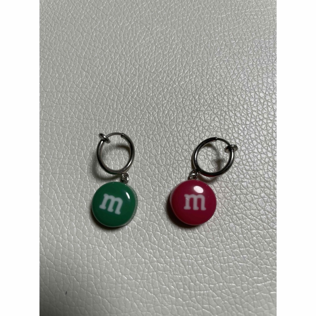 m&m&m's(エムアンドエムアンドエムズ)のイヤリング⑩ レディースのアクセサリー(イヤリング)の商品写真