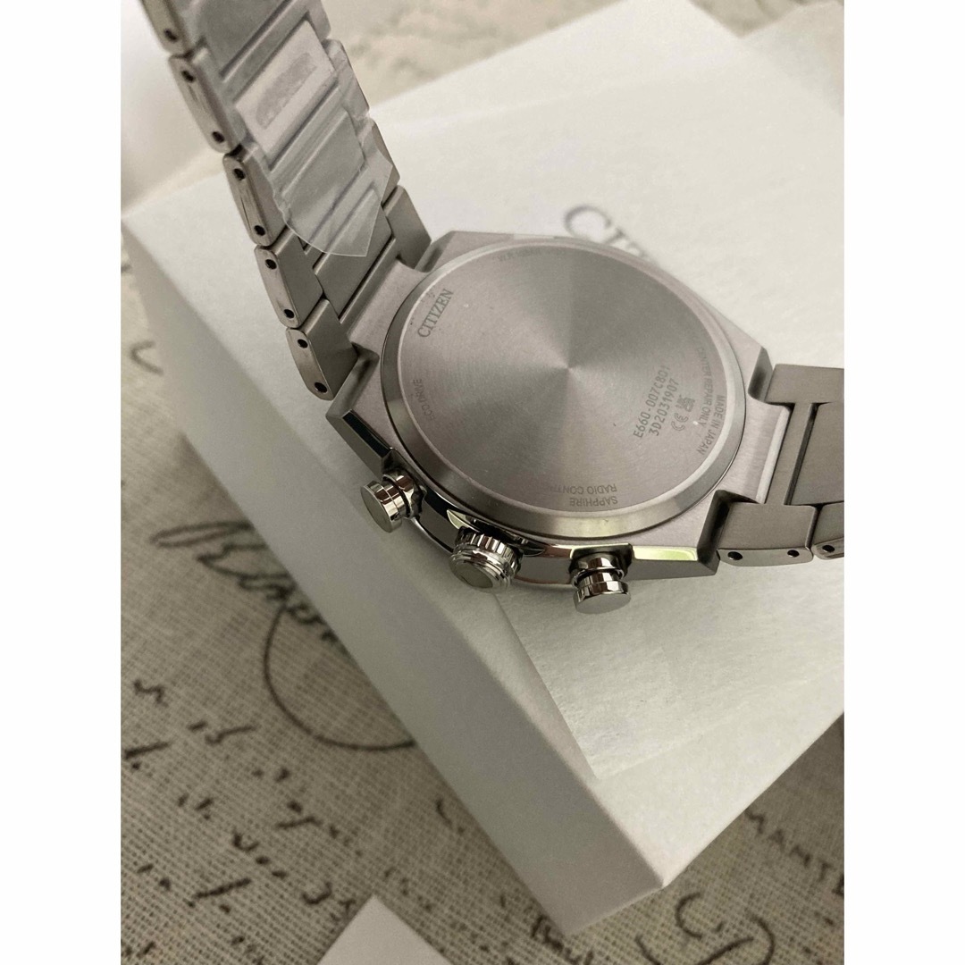 超美品！未使用 ！CITIZEN アテッサ 電波ソーラー メンズ チタン  メンズの時計(腕時計(アナログ))の商品写真