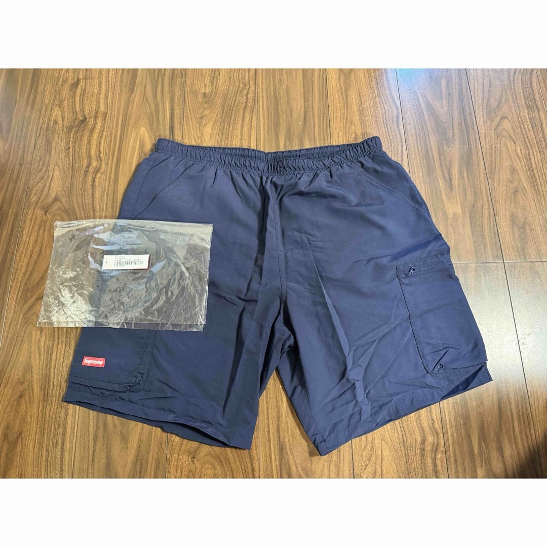 Supreme(シュプリーム)のXL Supreme ウォーターショーツ XL Water Short メンズのパンツ(ショートパンツ)の商品写真