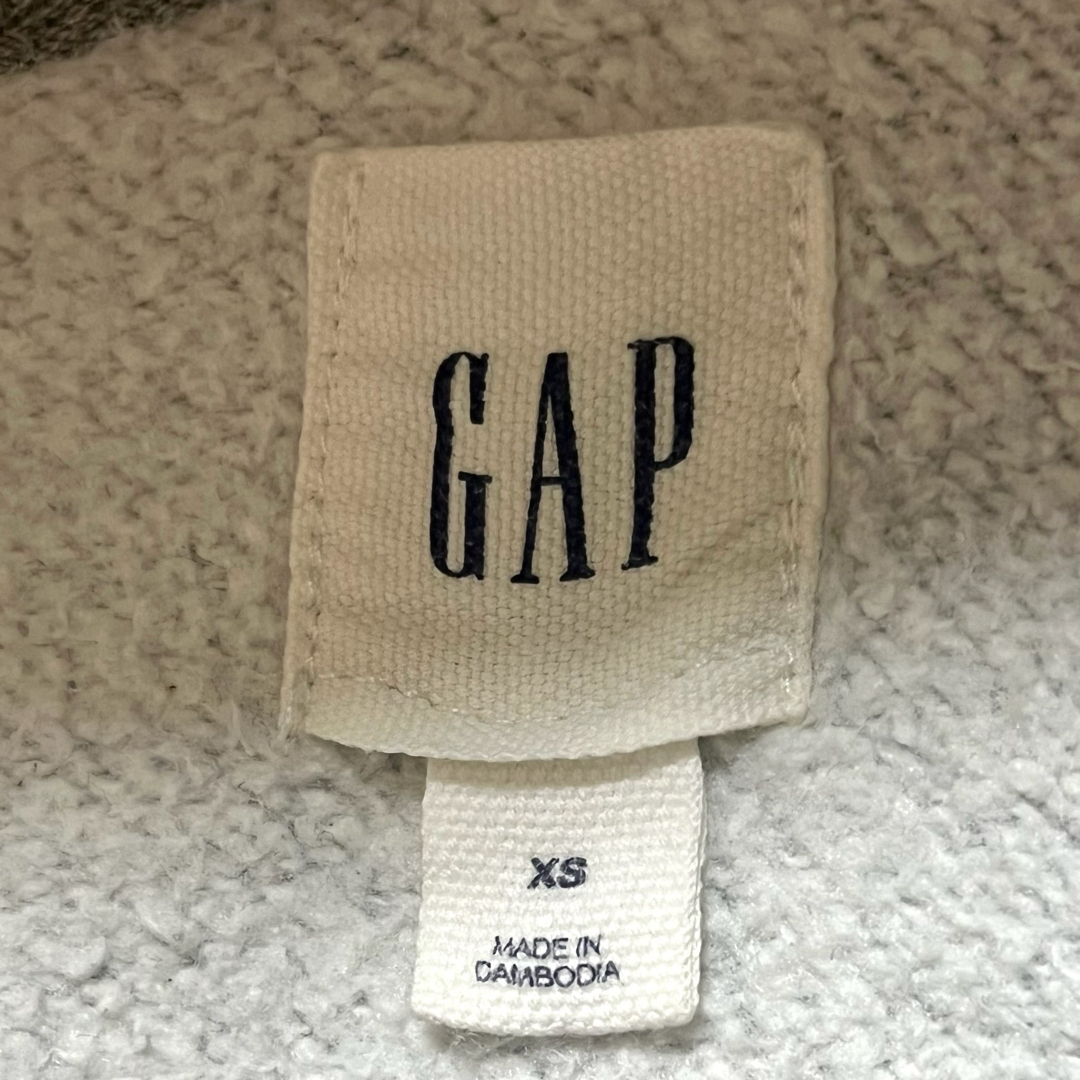 GAP(ギャップ)のGAP ギャップ パーカー フーディ グレー でかロゴ XS メンズのトップス(パーカー)の商品写真