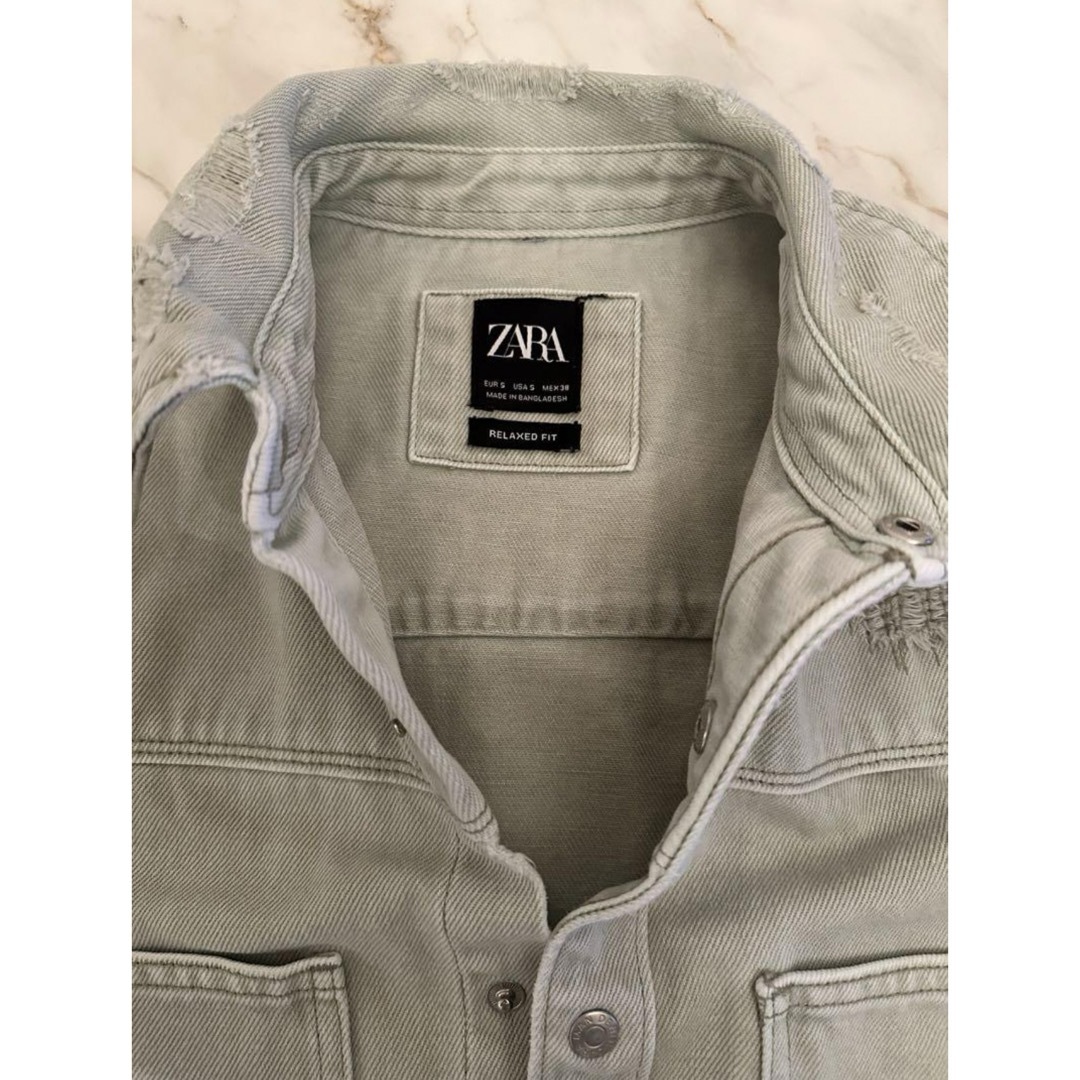 ZARA(ザラ)のZARA デニムジャケット　ダメージ加工　ミリタリージャケット メンズのトップス(シャツ)の商品写真