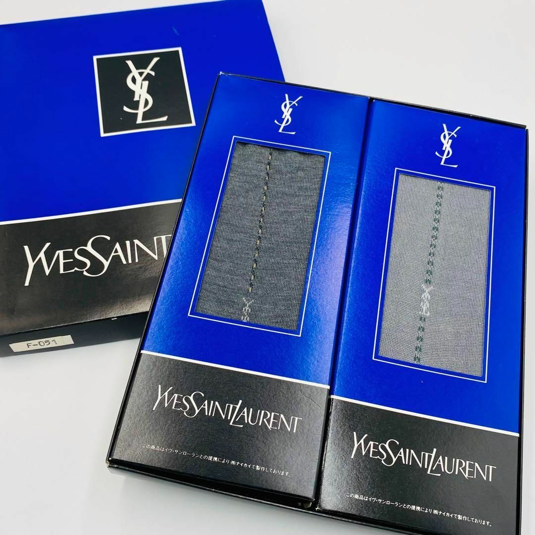 Yves Saint Laurent(イヴサンローラン)の★イヴサンローラン★ メンズソックス２足セット YSLロゴ 25cm グレー 箱 メンズのレッグウェア(ソックス)の商品写真