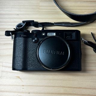 FUJI FILM Xシリーズ 富士フイルム X X100F BLACK(コンパクトデジタルカメラ)