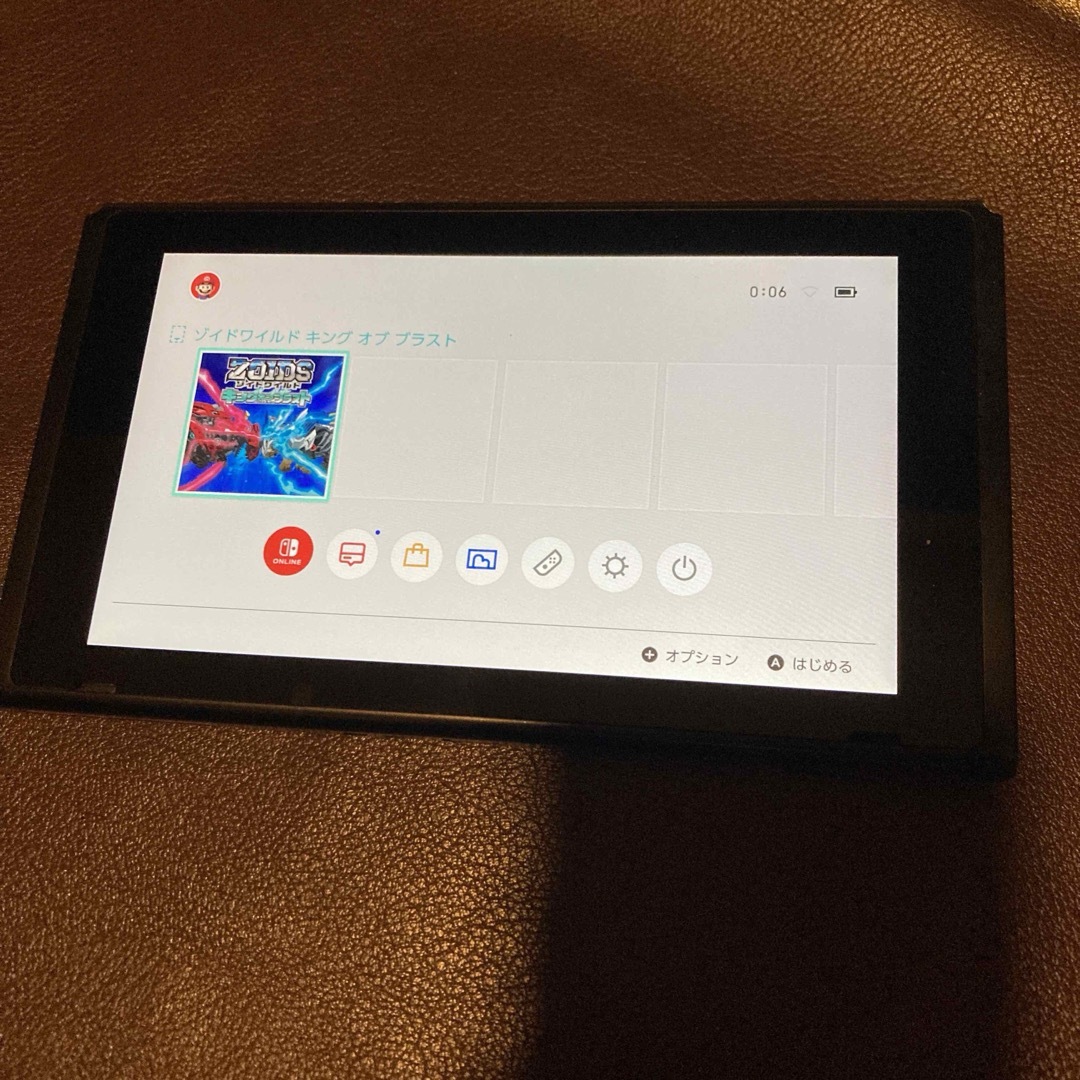 Nintendo Switch(ニンテンドースイッチ)のNintendo Switch本体のみ新型　動作確認済　 エンタメ/ホビーのゲームソフト/ゲーム機本体(携帯用ゲーム機本体)の商品写真