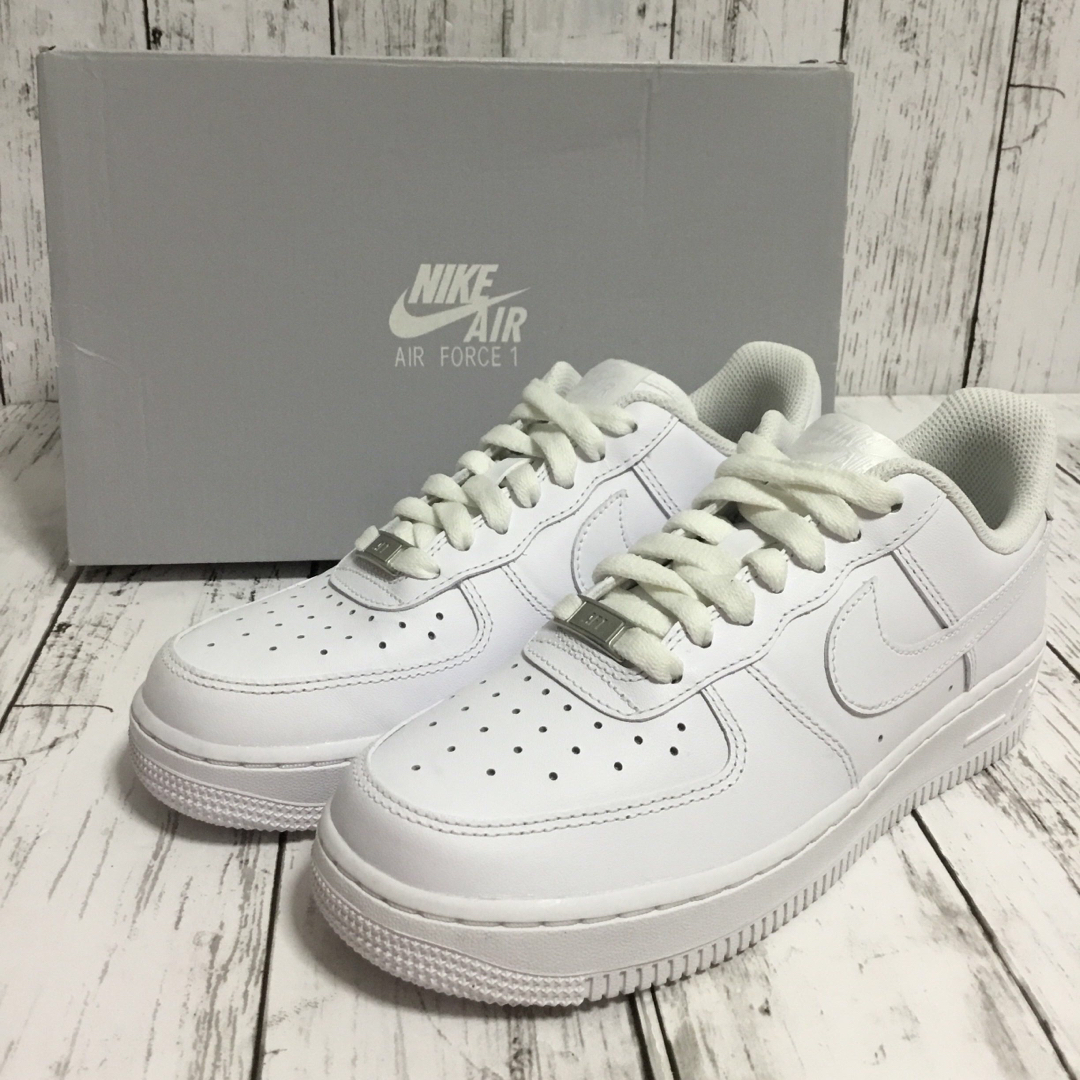 NIKE(ナイキ)の✨極美✨ 【ナイキ エアフォース 1 】NIKE AIR FORCE 1 レディースの靴/シューズ(スニーカー)の商品写真