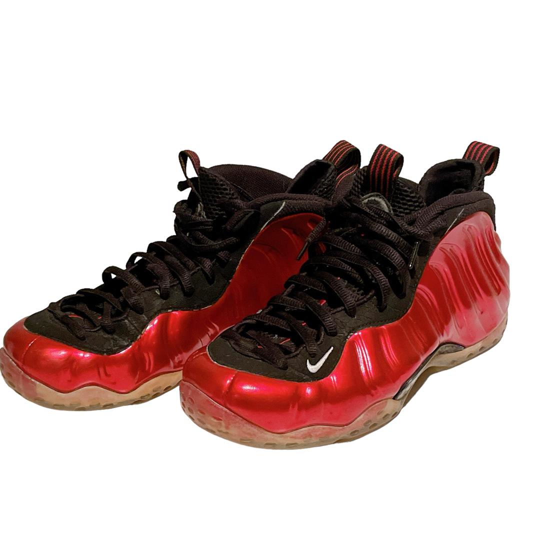 NIKE(ナイキ)の【レア】 NIKE AirFoamposite One Metallic Red メンズの靴/シューズ(スニーカー)の商品写真