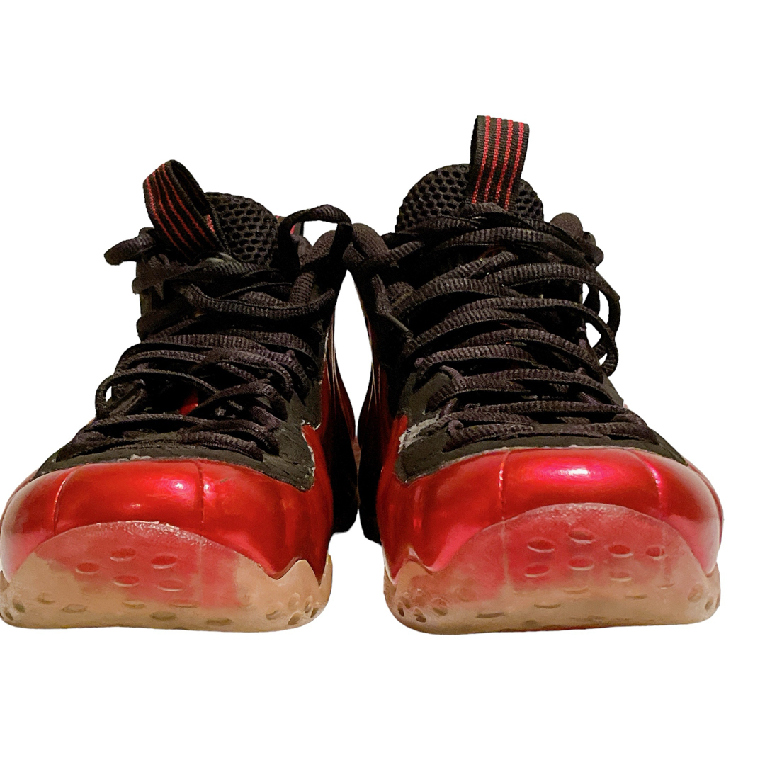 NIKE(ナイキ)の【レア】 NIKE AirFoamposite One Metallic Red メンズの靴/シューズ(スニーカー)の商品写真