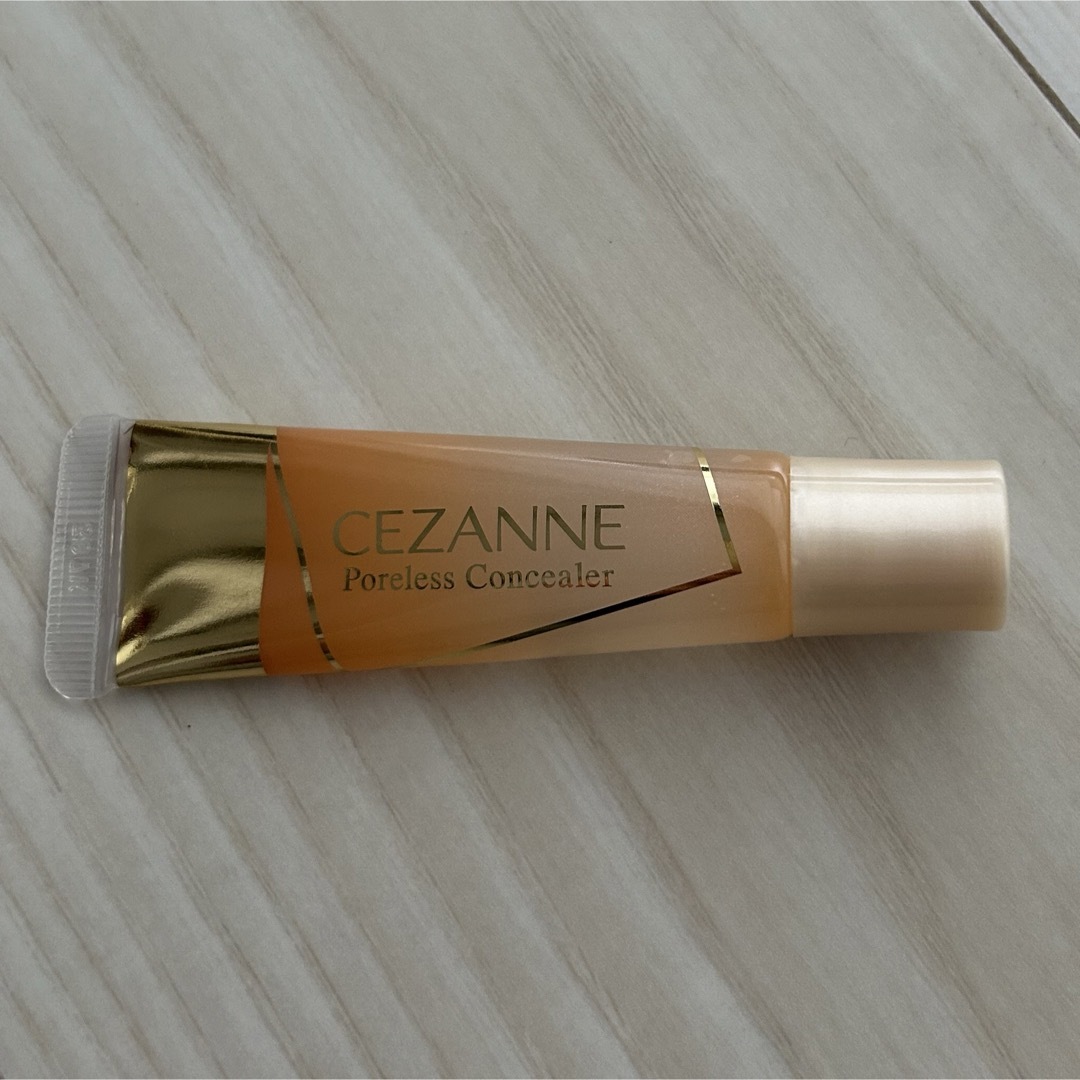 CEZANNE（セザンヌ化粧品）(セザンヌケショウヒン)のセザンヌ毛穴レスコンシーラー コスメ/美容のベースメイク/化粧品(化粧下地)の商品写真