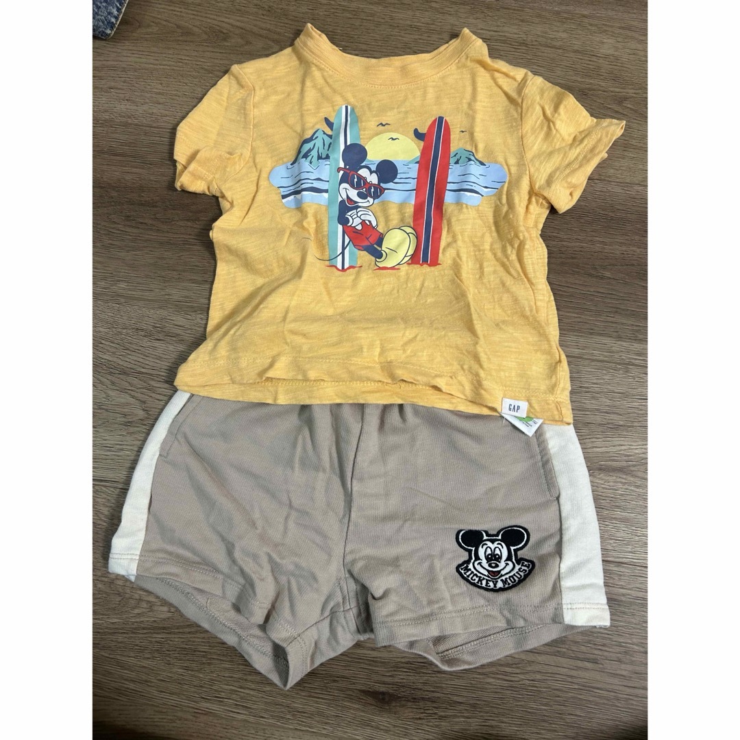 ミッキー　Disney トップス　Tシャツ　gap 男の子　 パンツ　セット キッズ/ベビー/マタニティのキッズ服男の子用(90cm~)(Tシャツ/カットソー)の商品写真