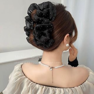 【大人気】ヘアクリップ　レディース　バレッタ　髪留め　韓国　ブラック　ヘアアクセ