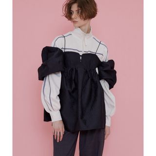 メゾンスペシャル(MAISON SPECIAL)のQuilting Peplum Top キルティングペプラムトップ(チュニック)