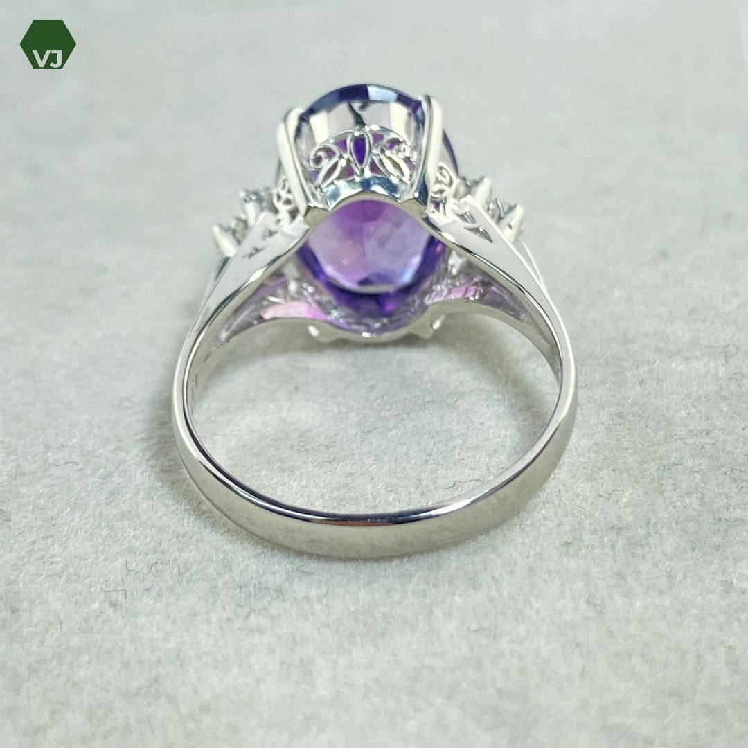 【26-09】アメジスト　ダイヤモンド　リング　4.873ct D0.12ct　 レディースのアクセサリー(リング(指輪))の商品写真