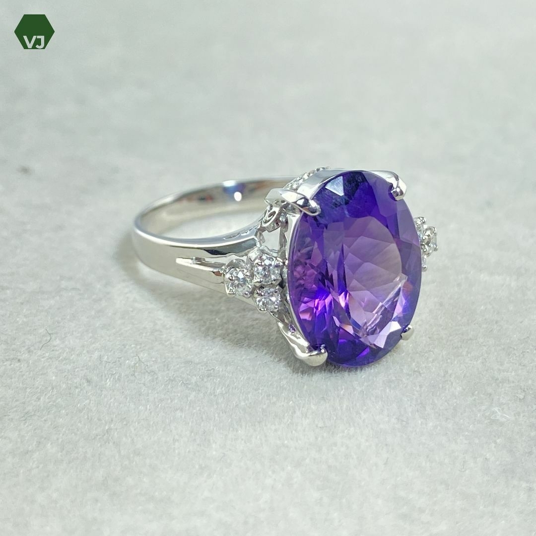 【26-09】アメジスト　ダイヤモンド　リング　4.873ct D0.12ct　 レディースのアクセサリー(リング(指輪))の商品写真