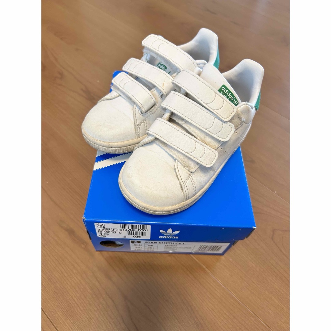 adidas(アディダス)のアディダス　スタンスミス15cm キッズ/ベビー/マタニティのキッズ靴/シューズ(15cm~)(スニーカー)の商品写真