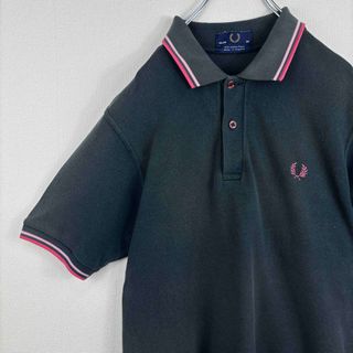 フレッドペリー(FRED PERRY)のフレッドペリー　ポロシャツ　半袖　M12 英国製　ネイビー　ピンク　M 古着(ポロシャツ)