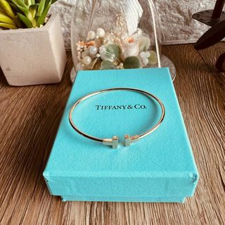 ティファニー(Tiffany & Co.)の◇ティファニー◇Tワイヤー ナロー ブレスレット 750 PG 6.0 ブランド(ブレスレット/バングル)