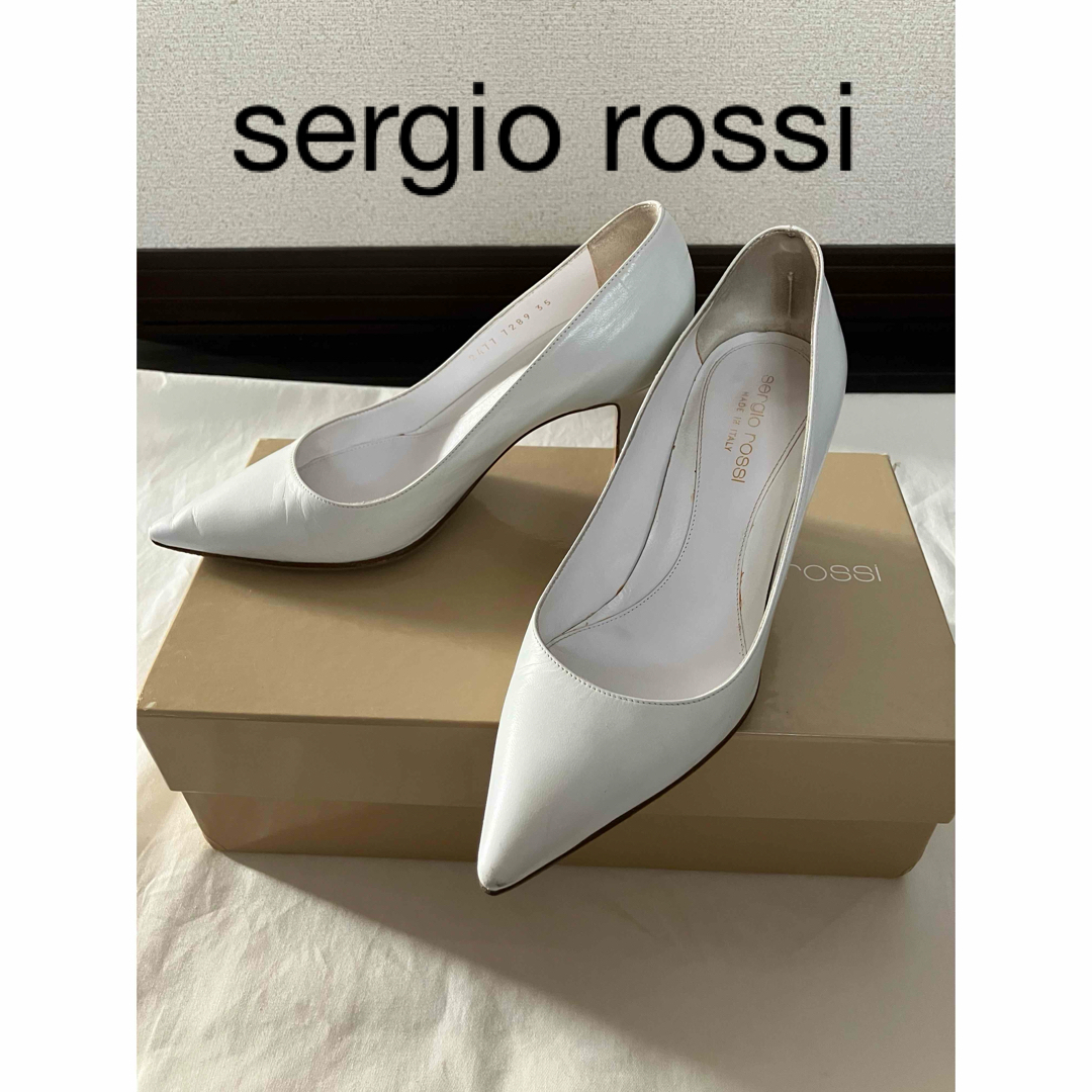 Sergio Rossi(セルジオロッシ)のsergio rossi ［セルジオロッシ］パンプス　ホワイト　35 レディースの靴/シューズ(ハイヒール/パンプス)の商品写真