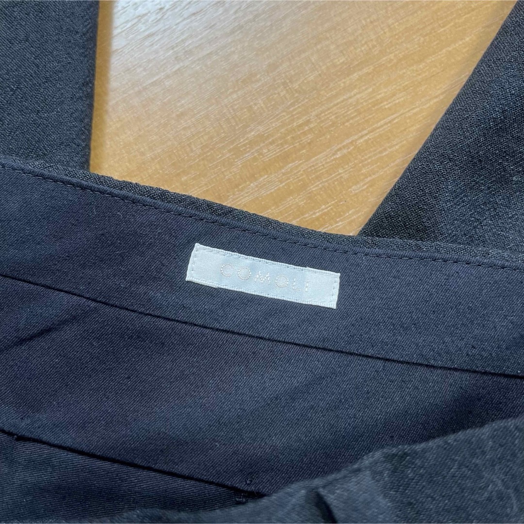COMOLI(コモリ)の2 comoli サマーウール2タックパンツ スラックス メンズのパンツ(スラックス)の商品写真